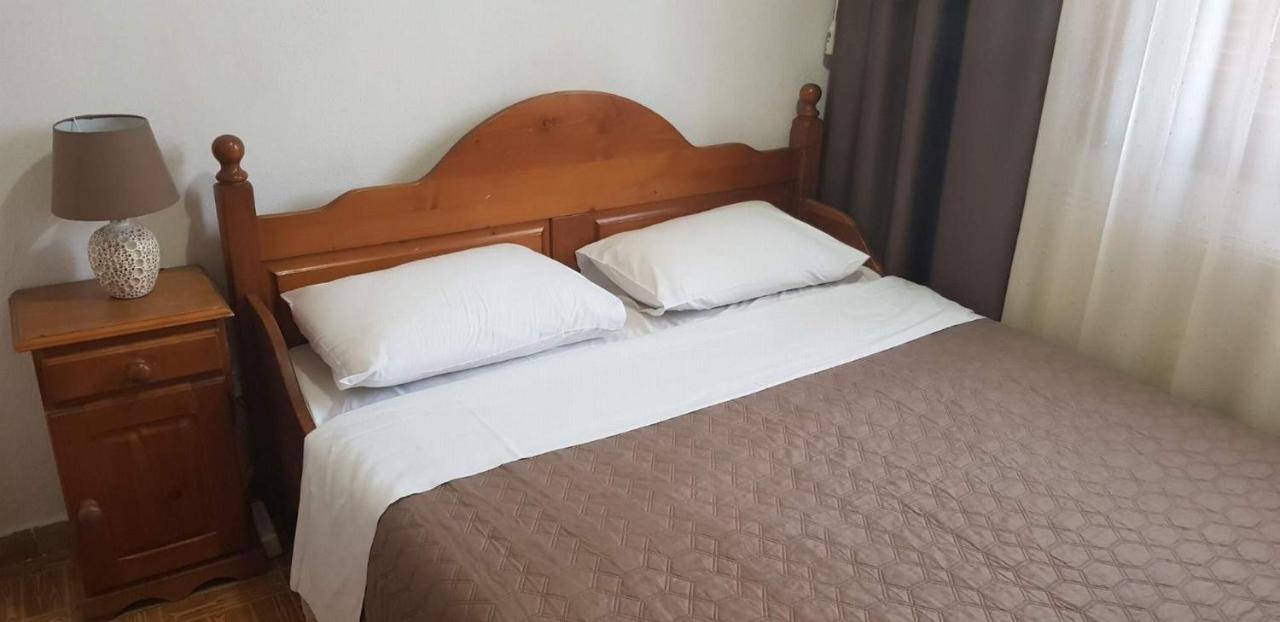 Nea Peramos Large Apartment Near The Beach Bagian luar foto