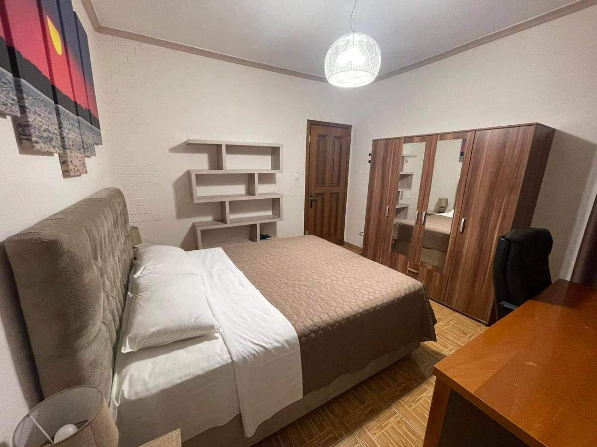 Nea Peramos Large Apartment Near The Beach Bagian luar foto
